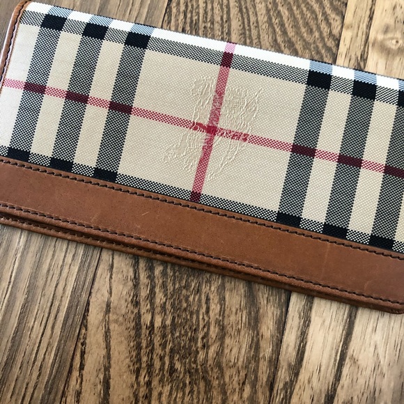 Burberry Check Wallet **Make an Offer** - Picture 3 of 7